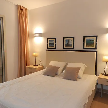 Cala Sultana * 维琪奥港
